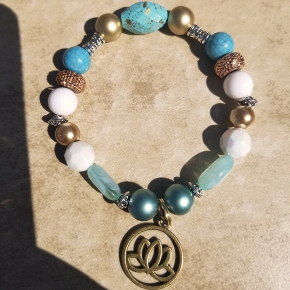 Zen Unisex Beaded Multitone Bracelet - Picture 1 of 1